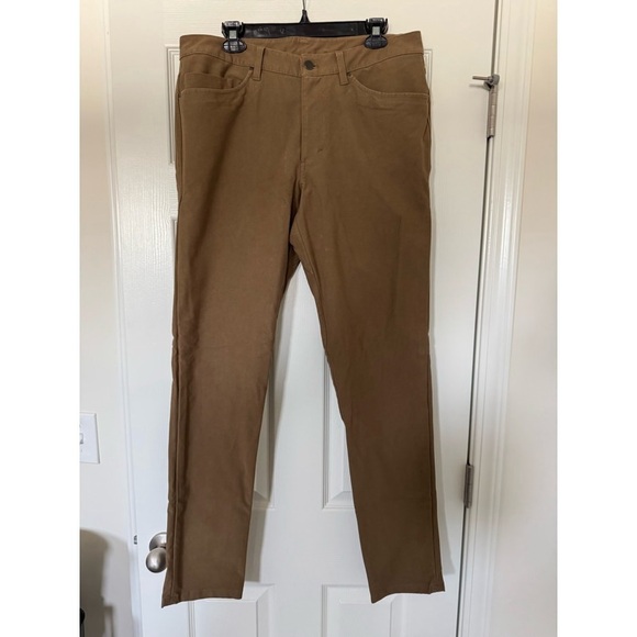 Lululemon Men’s ABC Slim-Fit 5 Pocket Pant Utilitech in Artifact Brown